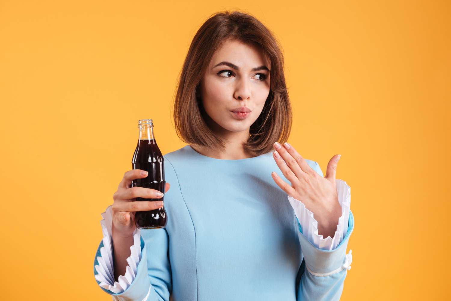 could-diet-soda-be-causing-tooth-decay-elliott-dental-chandler-az